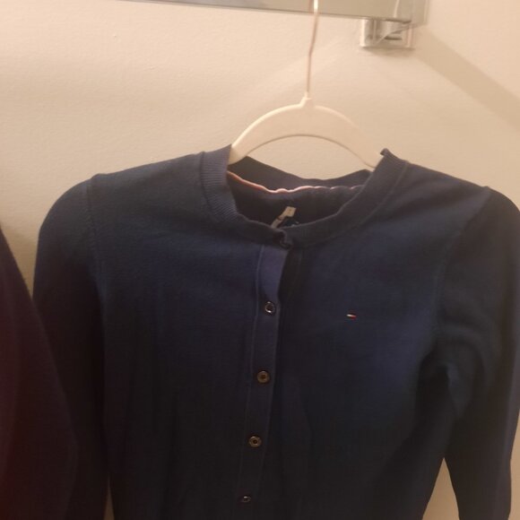 Bundle Sweater - Picture 2 of 5